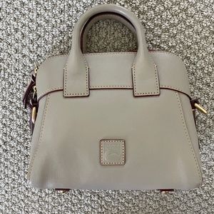 Dooney & Bourke purse